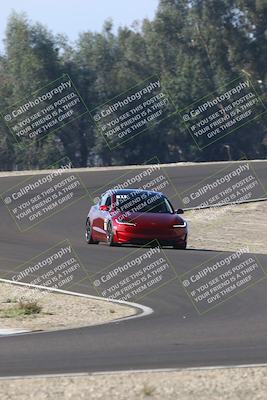 media/Nov-08-2025-Speed Ventures (Sat) [[1c7a6332f5]]/TC B/Session 1 (Turn 3)/